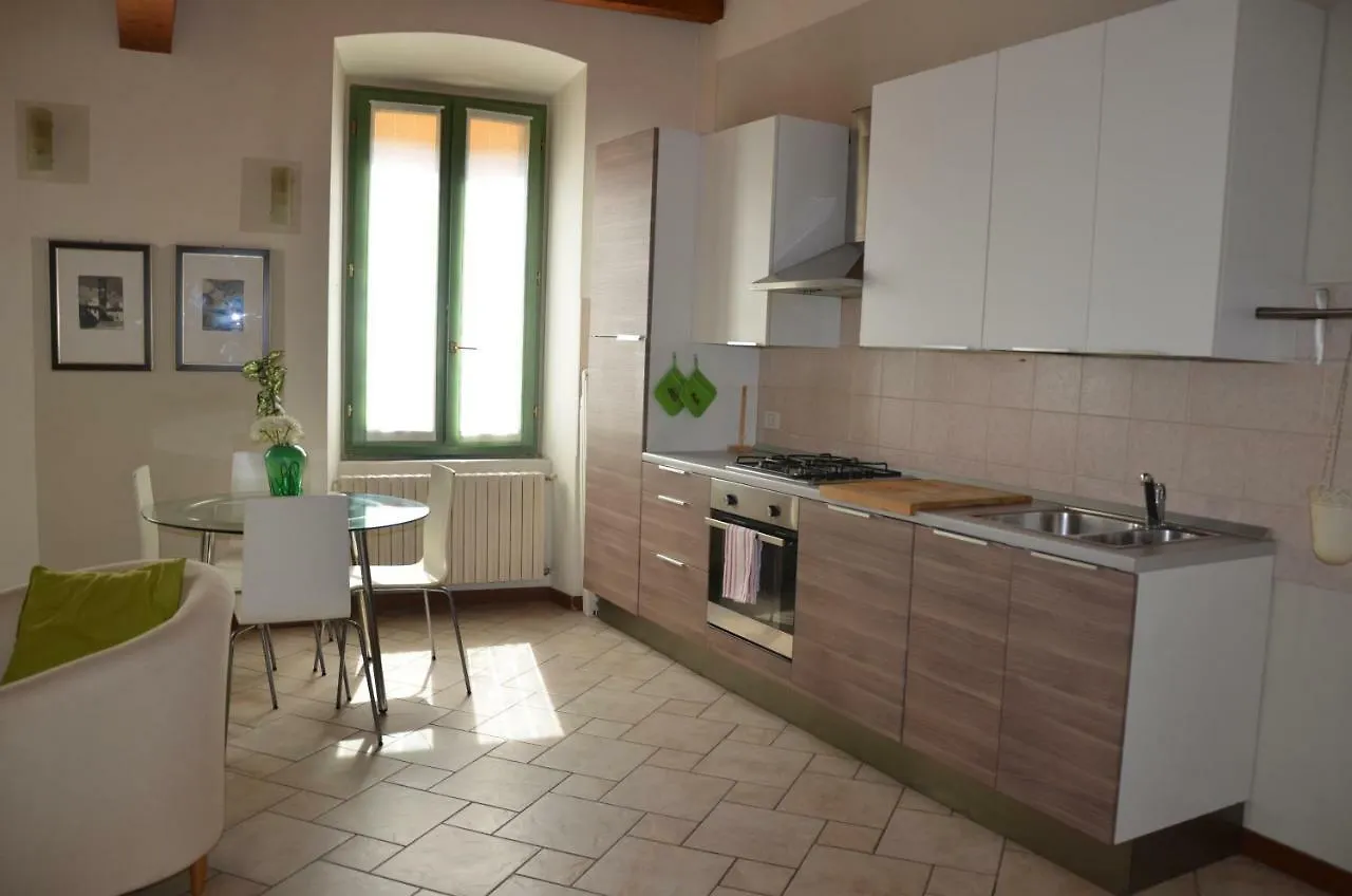 Soggiorno In Centro Storico Vimercate Apartment